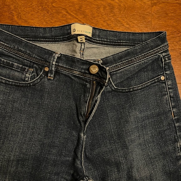 Roxy Jeans - Picture 2 of 5